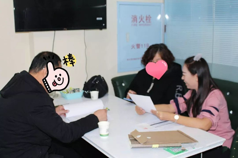 易尚國際 | 優(yōu)質(zhì)服務(wù)暖人心，送上錦旗表謝意.jpg